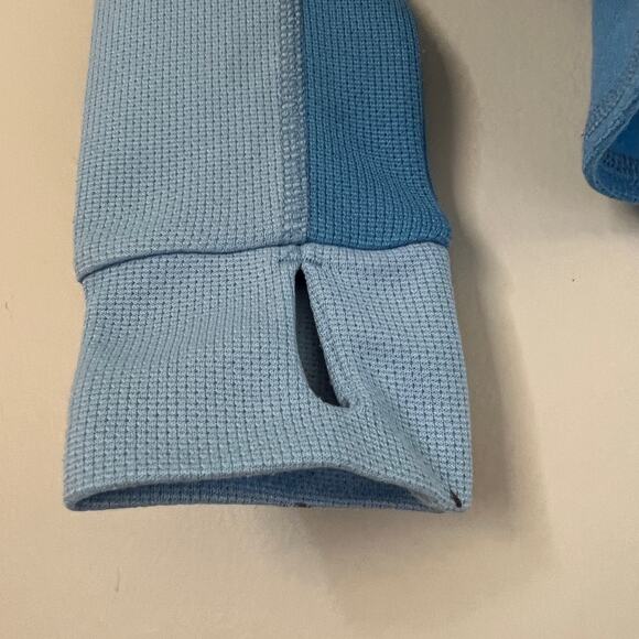 LL Bean 1/2 Zip Pullover Sweatshirt Blue with Thumb Holes Size M - Picture 4 of 8